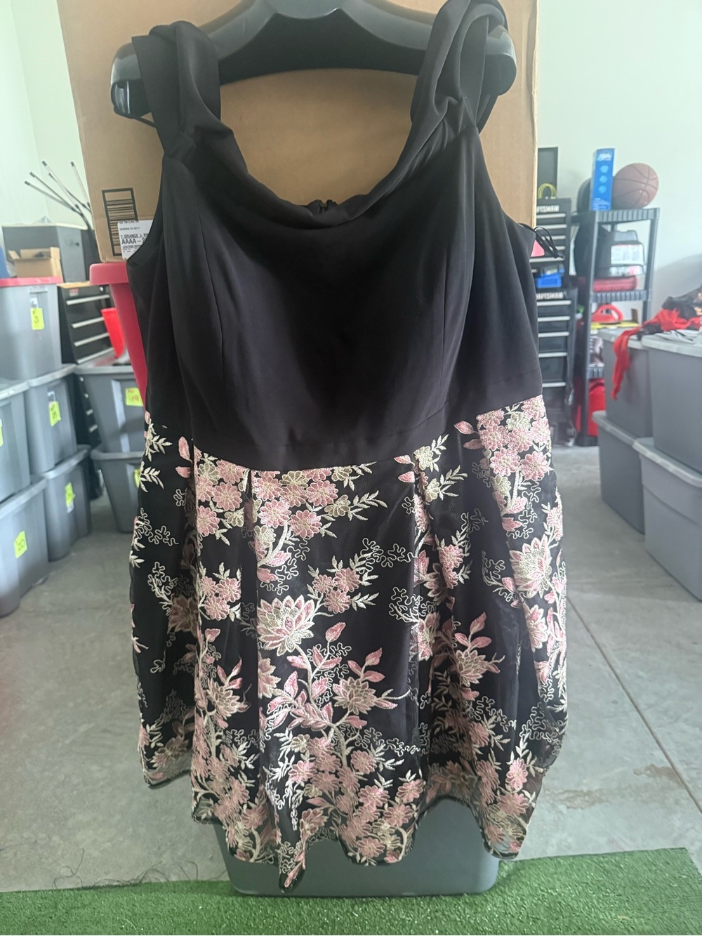 Black and Pink Floral A-Line Skirt p31